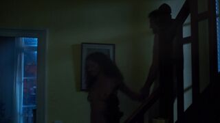 Sarah Perret Vigneau sexy - Petite leçon d'amour (2021)