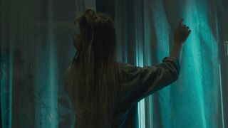 Aleksandra Dolya - Chetvertaya stena (2019) Sexy Movie Scene