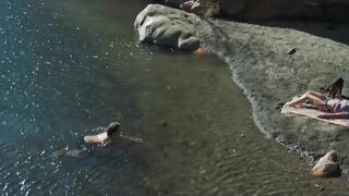 Alba Baptista, Zoé Friedrich hot - Patrick (2019) Sexy Scenes