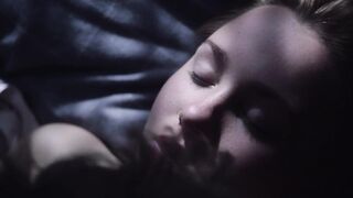 Pauline Werner, Anouk Elias - Tage im August (2019) Nude Movie Scene