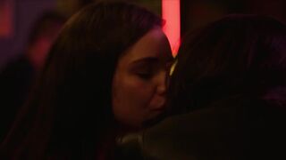 Tata Ariza, Camila Sodi nude - Wild District (Distrito Salvaje) s02e08 (2019) Hot Thriller Scene