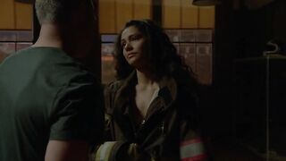 Miranda Rae Mayoo sexy - Chicago Fire s11e12 (2022) Hot Kiss