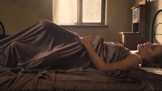 Serenay Sarıkaya nude - Shahmaran (2023) Compilation of Season 01 Hot and Sexy episodes