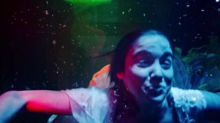 Alba Baptista sexy - Magnetick Pathways (2018) Hot Scenes