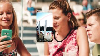 Alexandra Schmidt - Die letzte Party deines Lebens (2018) Sexy Scenes