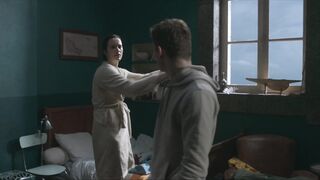 Camille Dagen nude - Les Mouvements de l’eau (2018) Bath Scene