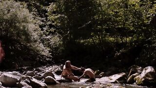 Charlène Brimaud, Kenza Vannoni - Tant quele loup (2018) Hot Scene from the movie