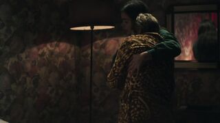 Odette Gomis, Cristina Donadio - Il vizio della speranza (2018) Sexy Scenes