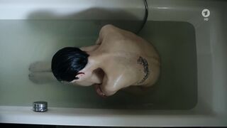Sarah Hostettler - Tatort e1086 (2018) Nude Scene from the movie