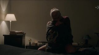 Dana Rogoz naked - Mo (2019) Hot Sex Scene