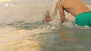 Wolke Hegenbarth sexy - Ein Sommer in der Toskana (2019) Hot Episodes