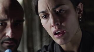 Laura Moray sexy, Megan Montaner, Carla Díaz - The Hunt (2020) s01e05-07 Hot Bikini Scenes