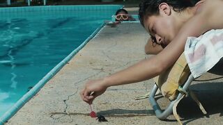 Silvia De Dios, Julieta Laverde sexy - Al lado del río (2020) Hot Shower Scene