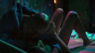 Giulia Maenza, Selene Caramazza, Anastasia Doaga - The Bad Guy (2022) s01e04