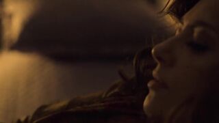 Maria Bopp, Paulina Gaitán sex - El Presidente (2020)  s01-e03,05,06