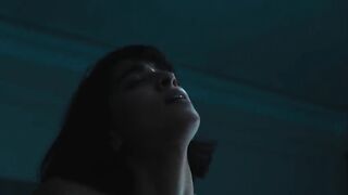 Simona Tabasco, Haley Lu Richardson – The White Lotus (2022) s02e05