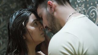 Shafaq Naaz hot - Angithee 2 (2023) sexy scene from the movie