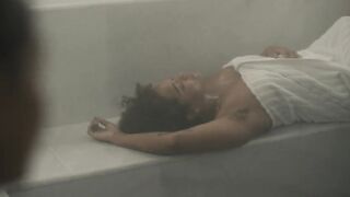 Alison Brie, Kiersey Clemons, Jeanine Jacksonnude - Somebody I Used to Know (2023) Nudity, Hottest & Sexy Video