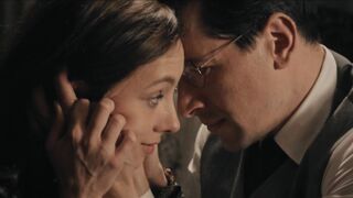 Jovana Stojiljkovic hot - Vera s01e03-06 (2023) topless scene