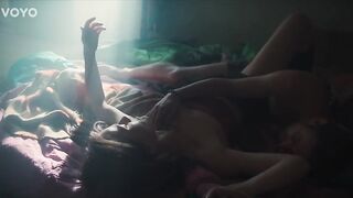 Petra Buckova nude - Jitrní záre s01e01-02 (2022) sex scenes