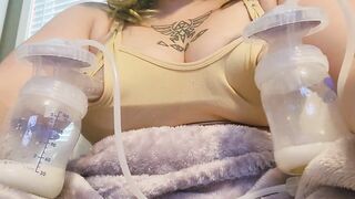 Boob Milk Pumping