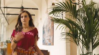 Meghann Fahy, Beatrice Grannò, Simona Tabasco - The White Lotus s02e03-04 (2022) sexy scenes