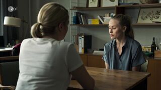 Nina Wolf nude - Theresa Wolff s01e03 (2023) hot sex episode