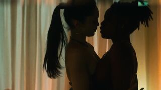 Tracy Gotoas, Lola Le Lann sexy - Ganglands s02e01e05 (2023) hot lesbian