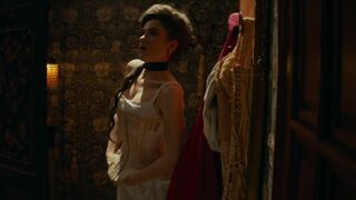 Sonia Mietielica, Monika Krzywkowska, etc - Polowanie na ćmy s01e01-03 (2022) sexy scenes