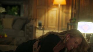 Toni Collette, Monica Bellucci - Mafia Mamma (2023) hottest videos
