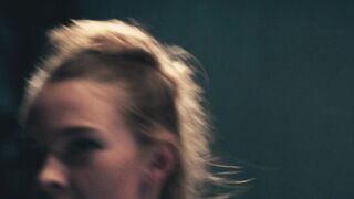 Aliki Hirsch sexy - Julia muss sterben (2021) hot cunnilingus episode (censored)