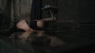 Anna Krotoska naked - Holiday (2021) topless scene