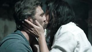 Anna Krotoska naked - Holiday (2021) topless scene