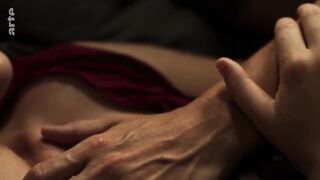 Louise Chevillotte - Les hautes herbes s01e02 (2021) hottest sex scene