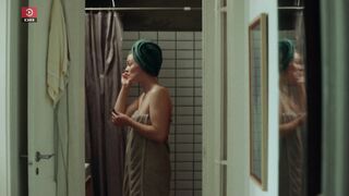 Sofie Torp hot - Vores sidste sommer s01e01-06 (2021) sexy episodes