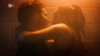 Asli Melisa Uzun hot - Blutige Anfänger s03e07 (2022) nude movie scenes