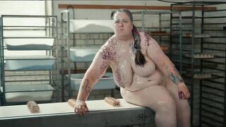 Claudia Gregersen naked - Kagefabrikken (2022) explicit nudity scene