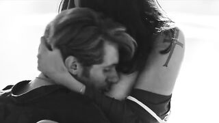 Elodie, etc - Ti mangio il cuore (2022) great sex episodes