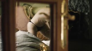 Emma Giegzno nude - Hańba (2022) hot sex scenes