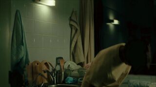 Ioana Iacob nackte - Wir könnten genauso gut tot sein (2022) nudity video