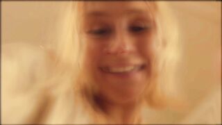 Leslie Fray sexy - Homesick (2022) hot scenes