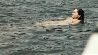 Olivia Côte, Délia Espinat-Dief - Pétaouchnok (2022) sexy episode