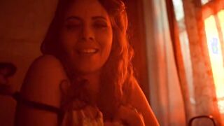 Carolinah Rateiro nude - Dá Licença de Contar (2015) sexy scene