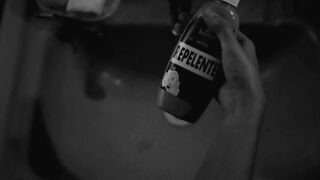 Gabriela Poester topless - Bruxa de Fábrica (2015) lusty nudity episode