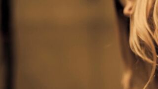 Renata Guida nude - Através do Espelho (2013) lusty scene