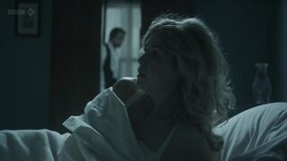 Rosamund Pike nude -Women in Love (2011) great celebrity erotic video