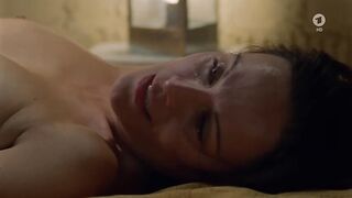 Sonja Kirchberger - Umwege des Herzens (2001) sexy movie scenes