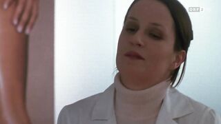 Susi Ramberger topless - Die Heilerin (2004) nudity actrees