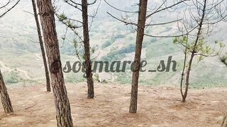 I go alone to an enchanted woods and it makes me want to put my thumbs in