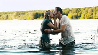 Jana Reinermann nude, Jytte-Merle Böhrnsen sexy - Kokowääh 2 (2012) hot topless scene